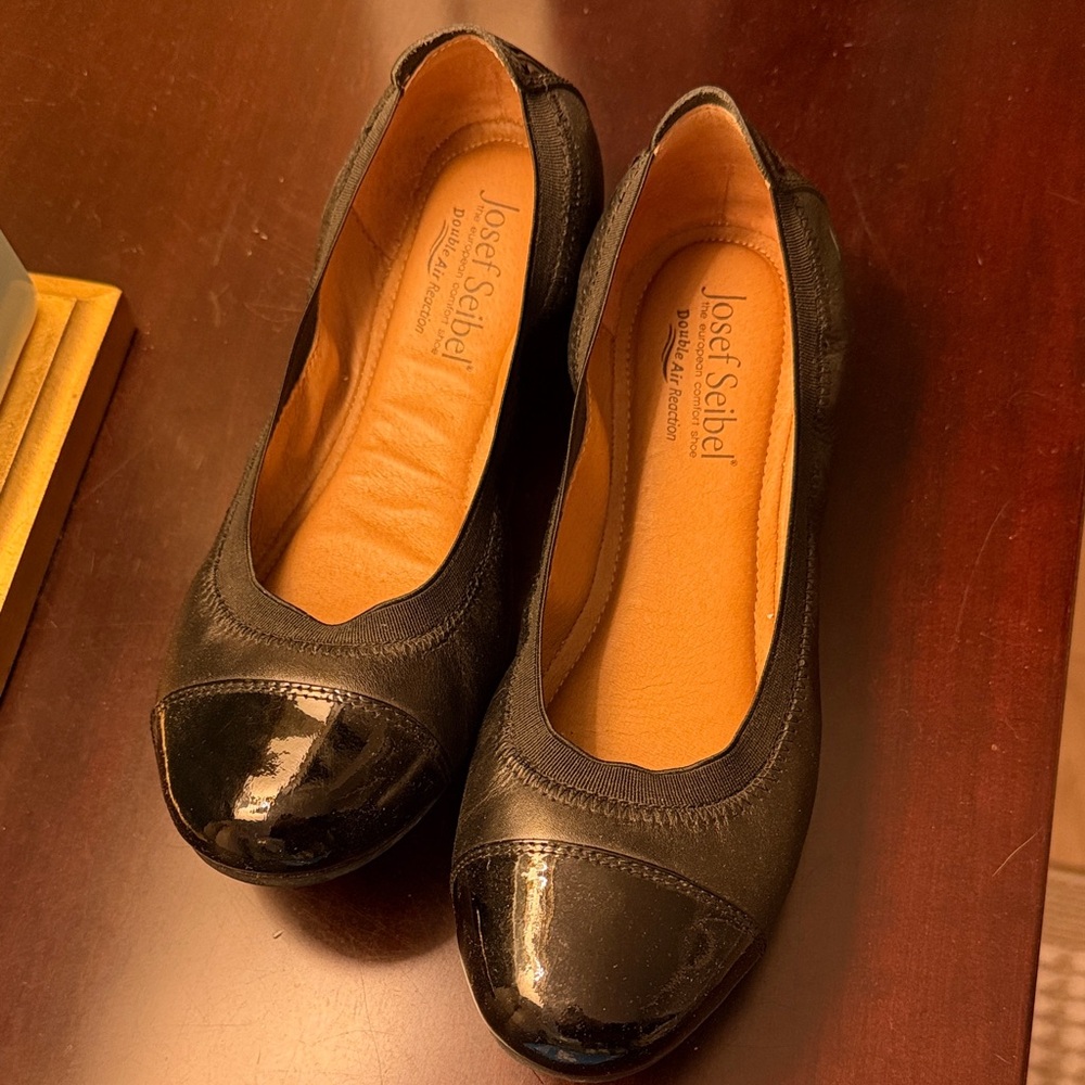 Josef Seibel Black Patent Toe Flats